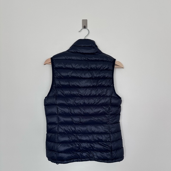 Aritzia Parklife Puffer Vest - Picture 5 of 7